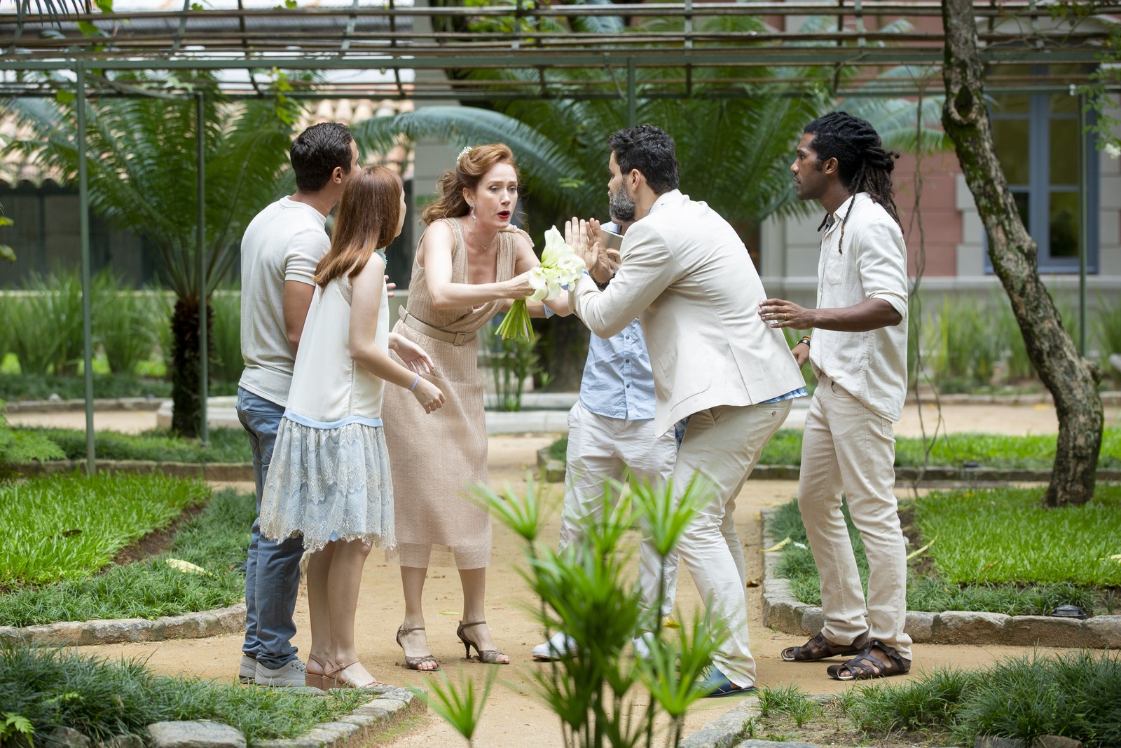 Gabriela (Camila Morgado) e Rafael (Carmo Dalla Vecchia) de Malhação - Vidas Brasileiras