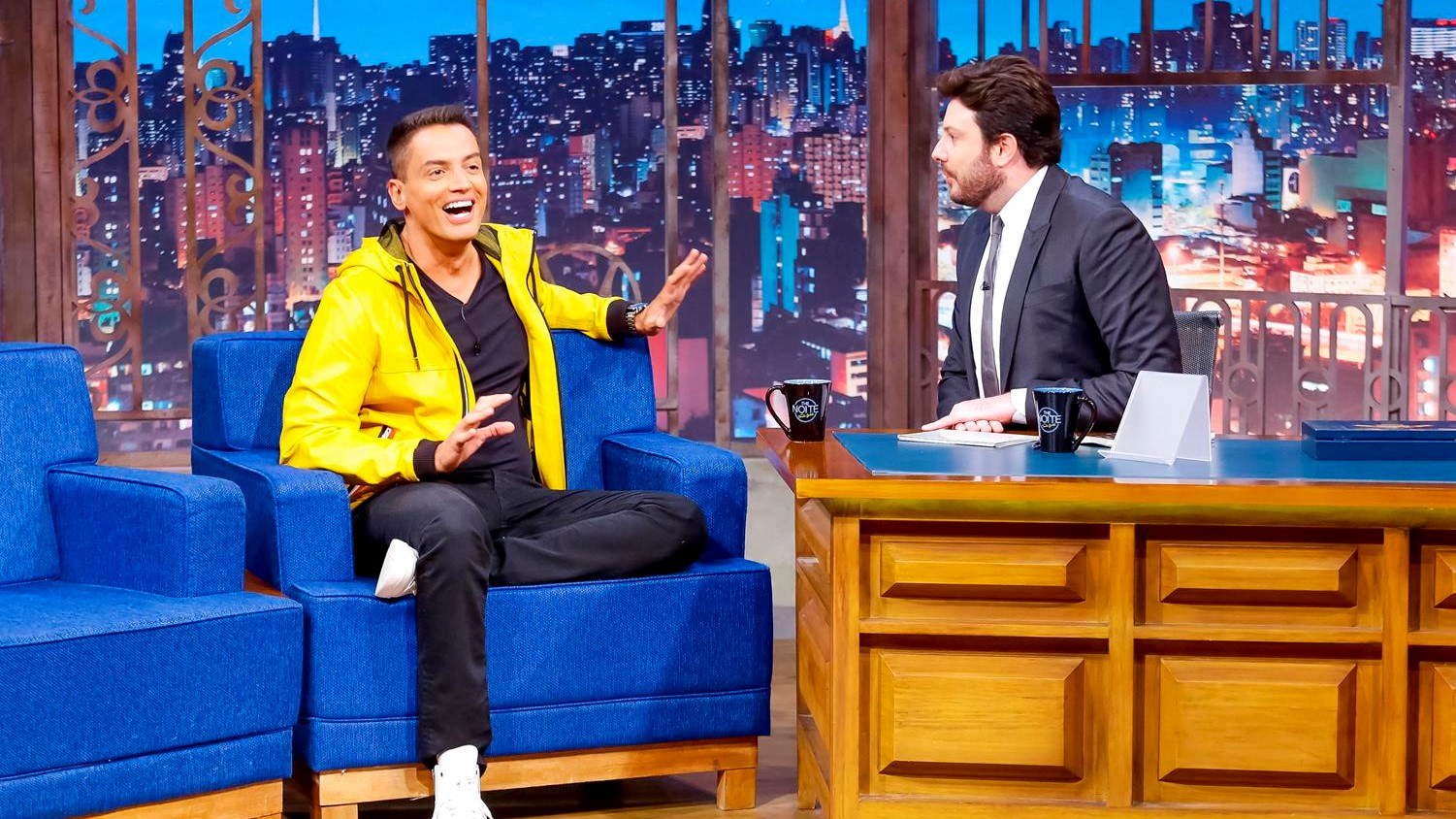 Leo Dias no The Noite