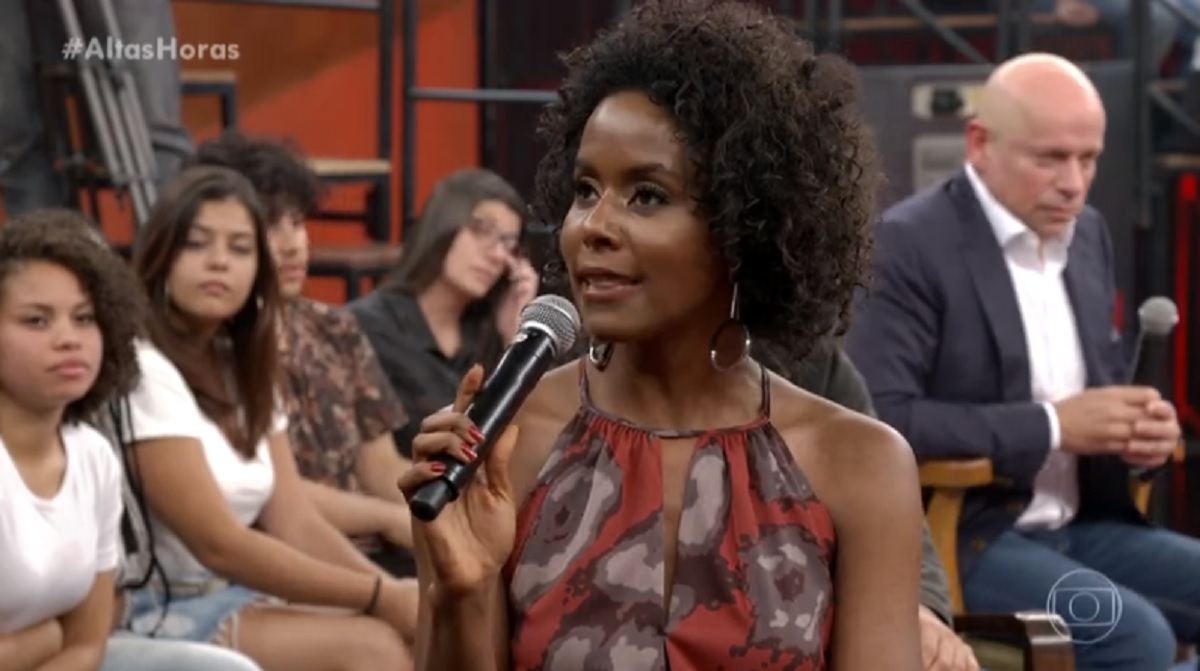 Apresentadora Maju Coutinho, no Altas Horas, da Globo
