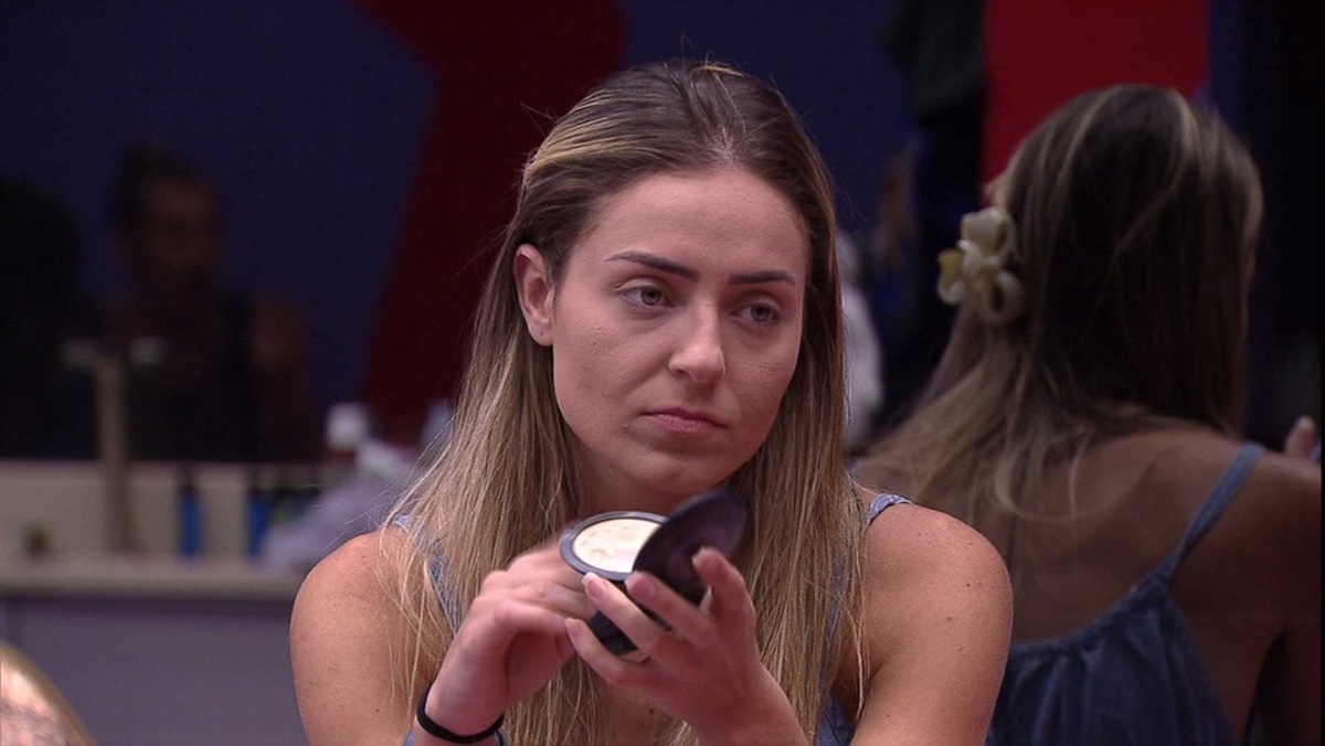Paula BBB19