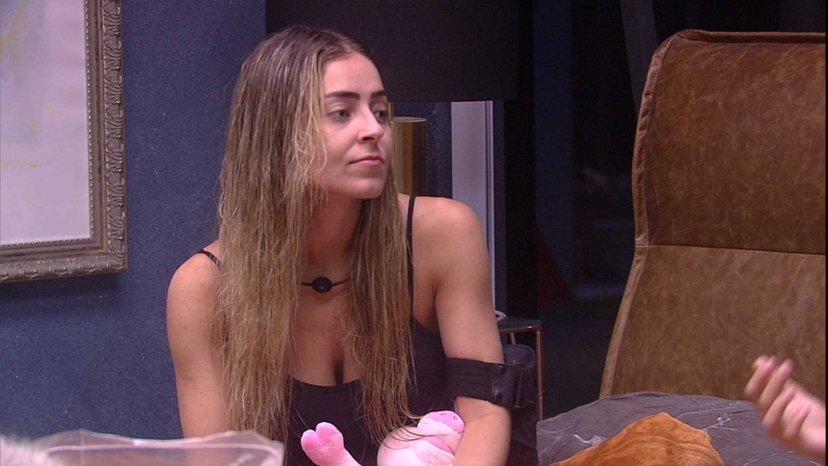 Paula BBB19