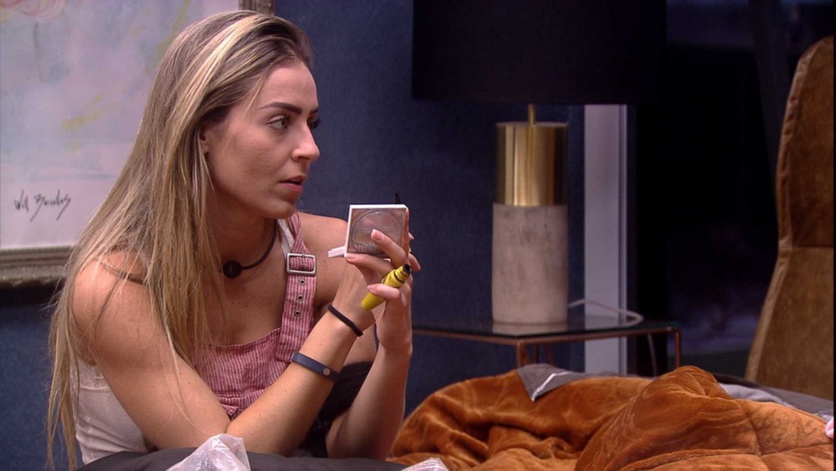 Paula BBB19