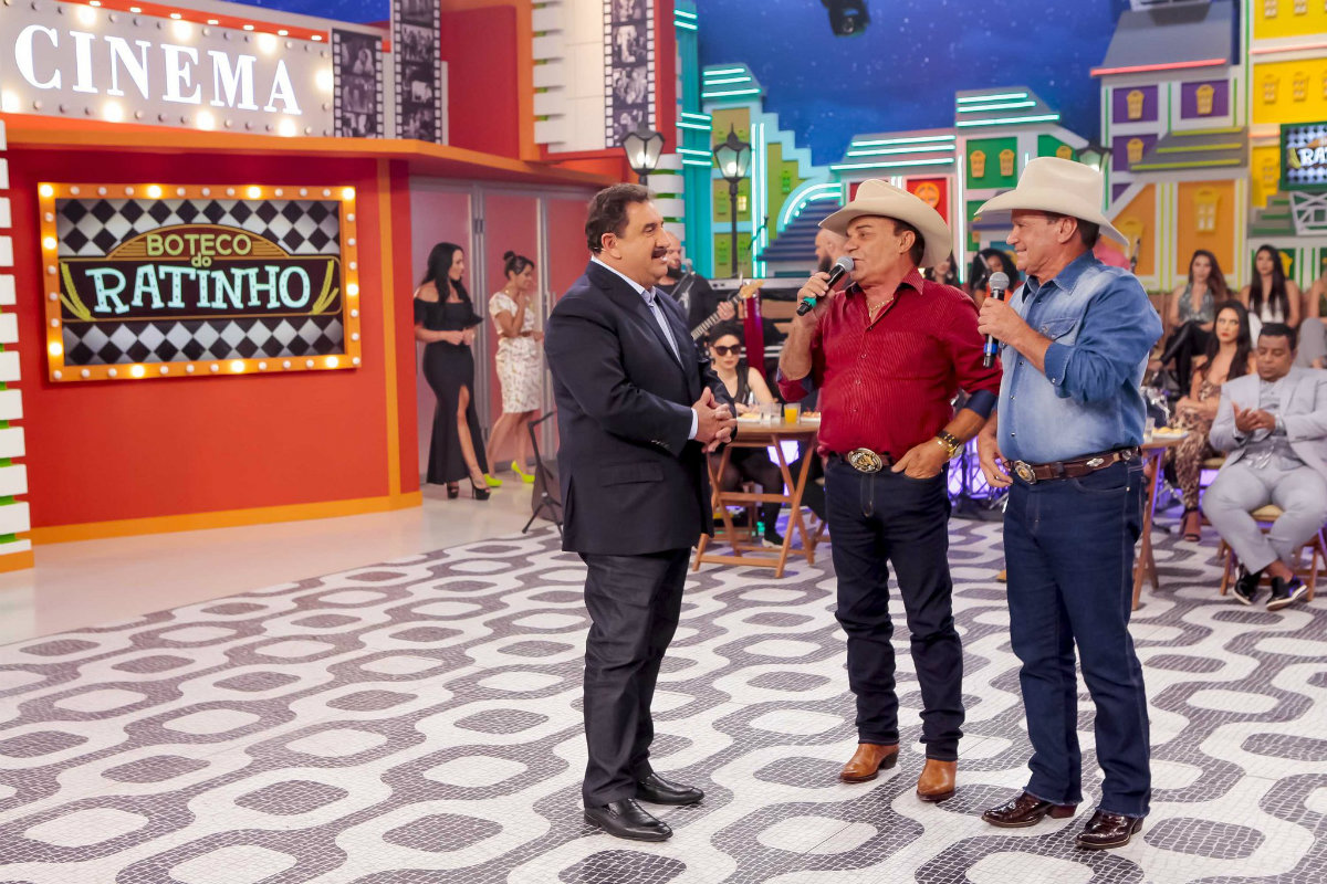 Ratinho recebeu Gino e Geno (SBT / Divulgação)