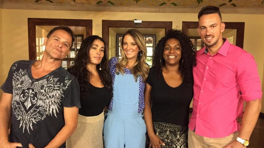 Sylvinho Blau Blau e sua esposa Ana Paula participam do sexto episódio do Troca de Esposas