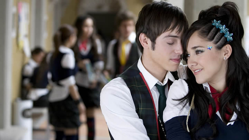 Sherlyn e Pee Wee, os protagonistas jovens de Camaleões (Divulgação / Televisa)