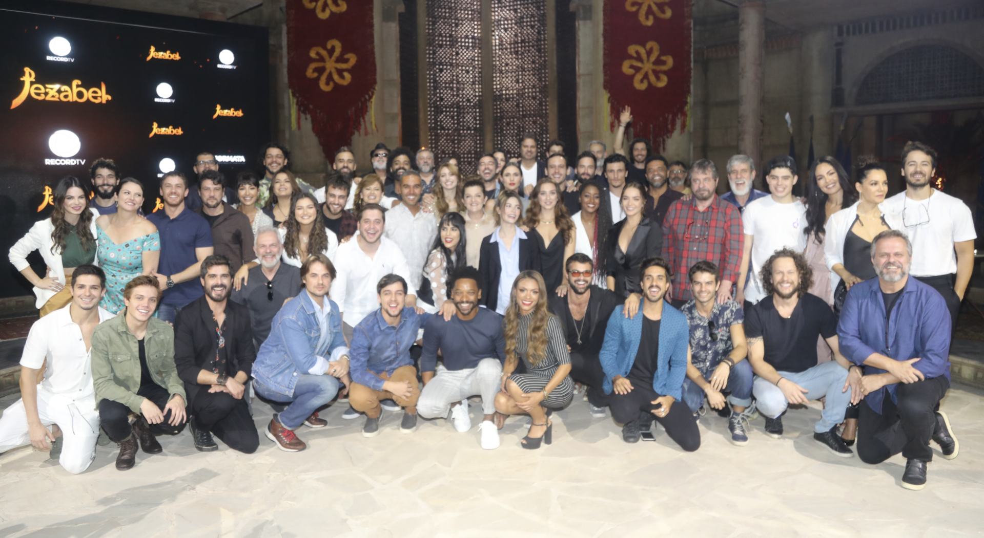 Elenco da macrossérie Jezabel