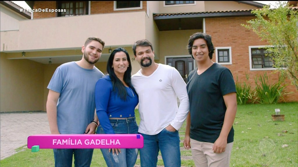 Fabíola Gadelha e Família no Troca de Esposas