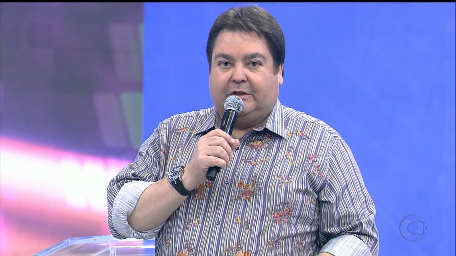 Fausto Silva no Domingao do Faustao nos anos 90