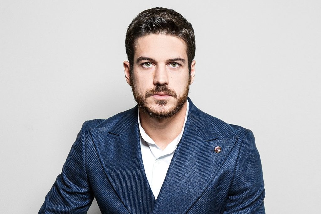 O ator Marco Pigossi (Chico Cerchiaro)