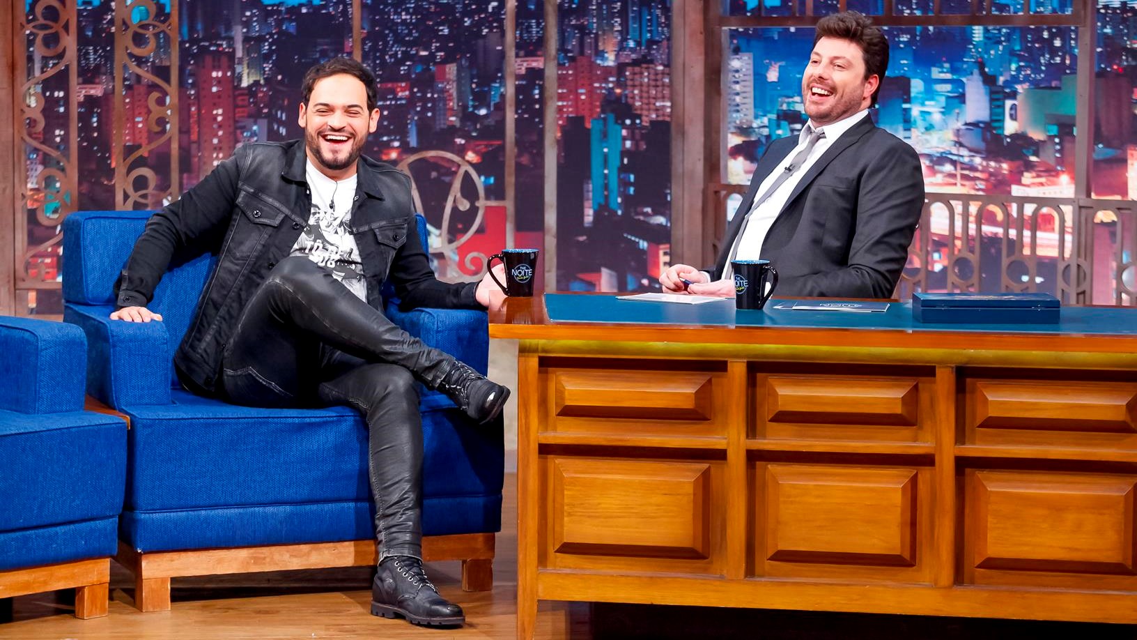 Matheus Ceará no programa The Noite com Danilo Gentili