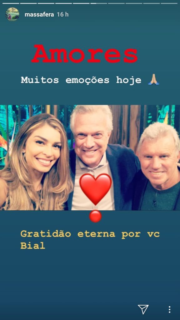 Postagem de Grazi Massafera