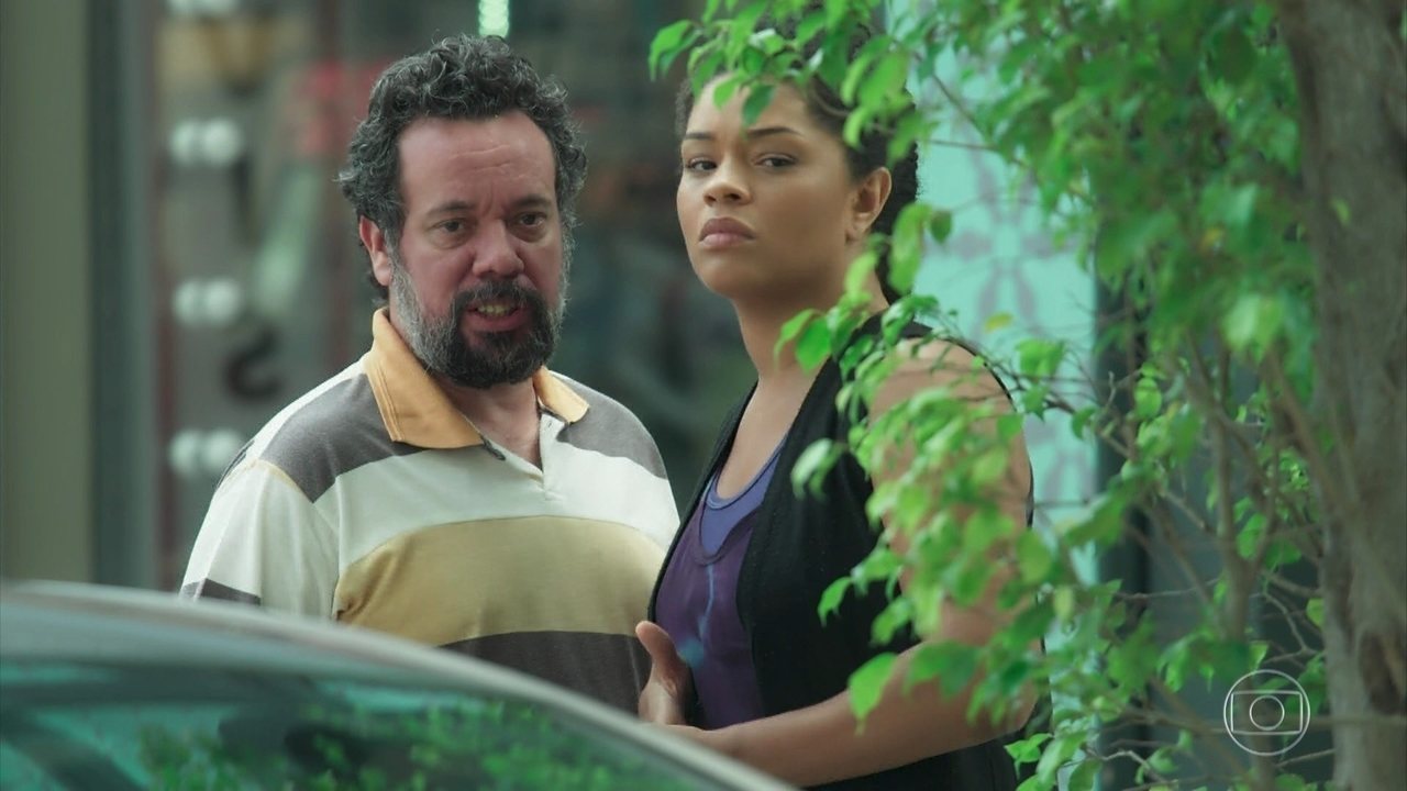 Rian (Márcio Vito) e Lorrane (Juliana Alves) em Malhação