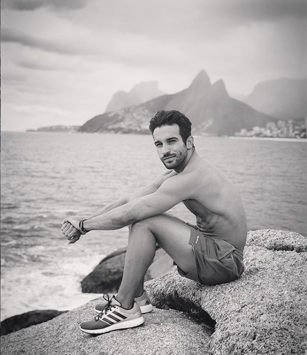 O intérprete de Zé Helio, Bruno Bevan, ocupa seu dias de folga se dedicando ao esporte (Reprodução: Instagram)