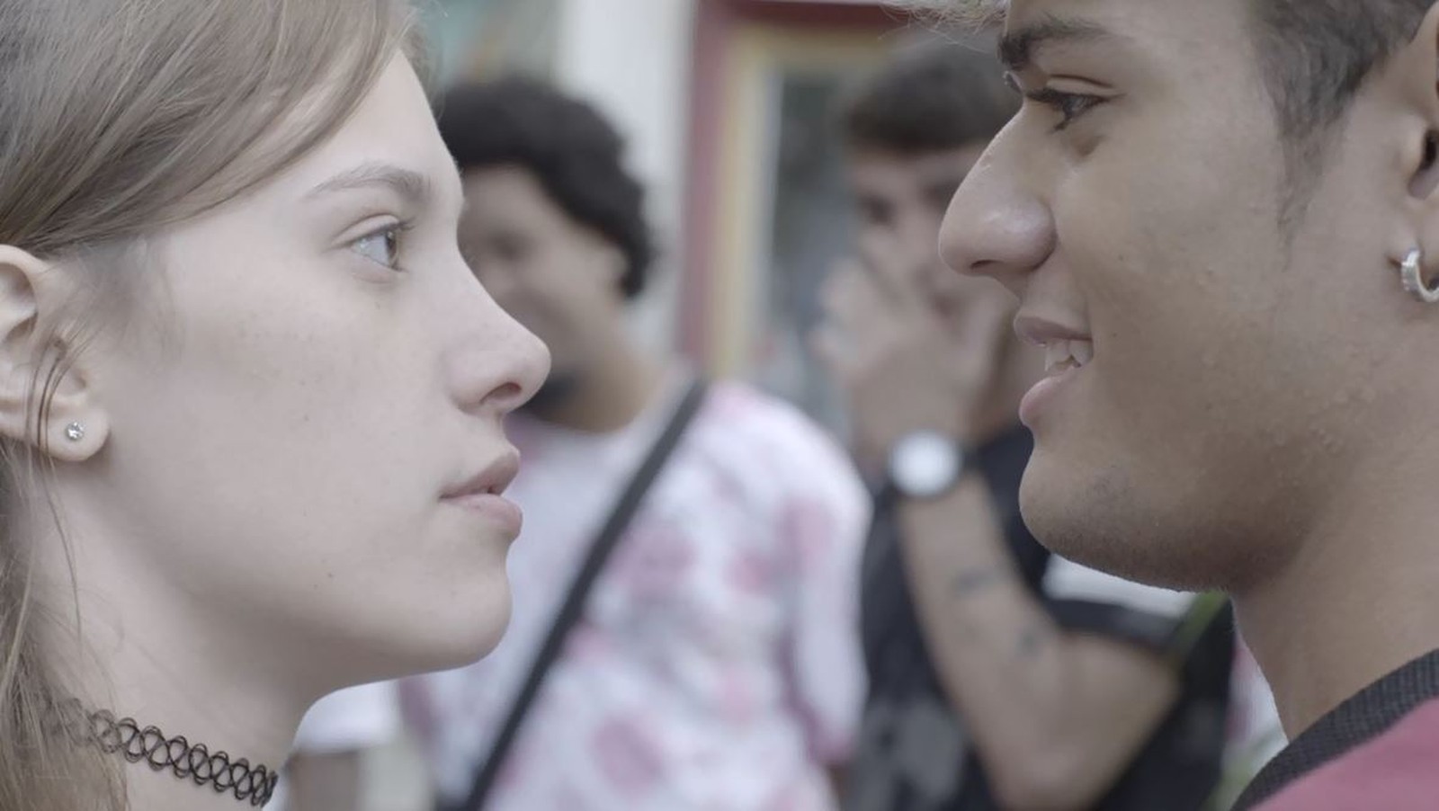 Anjinha (Caroline Dallarosa) e Cleber (Gabriel Santana) em Malhação