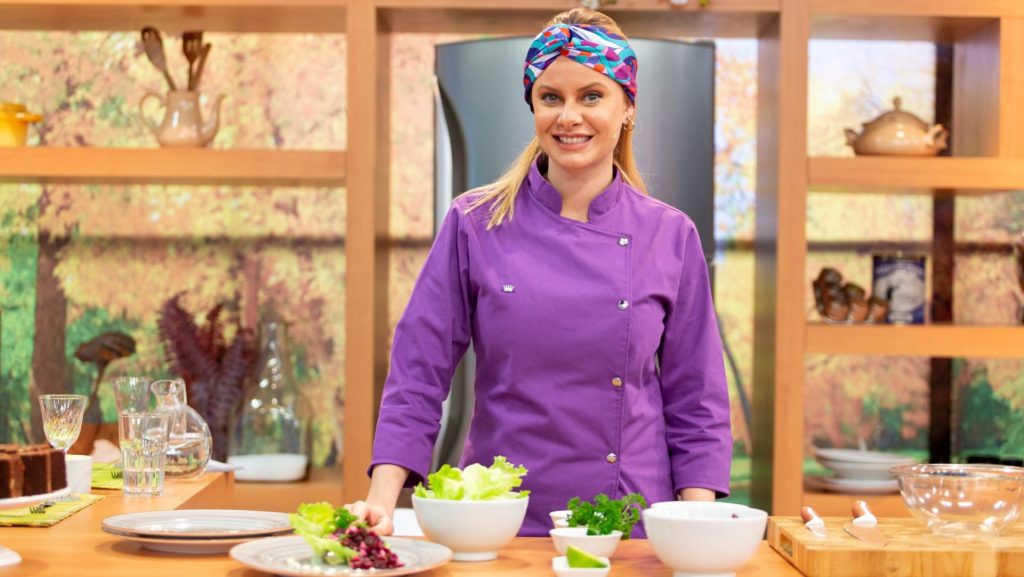 A Chef Luiza Hoffmann, comanda a parte gastronômica do Aqui na Band