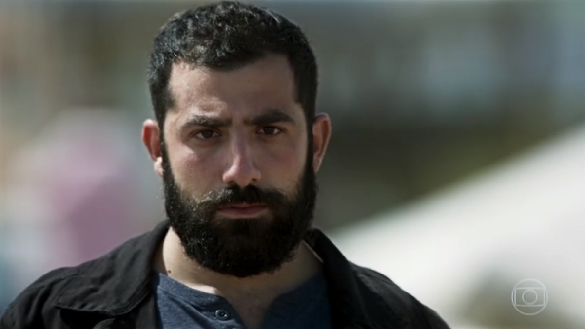 Fauze (Kaysar Dadour), de Órfãos da Terra
