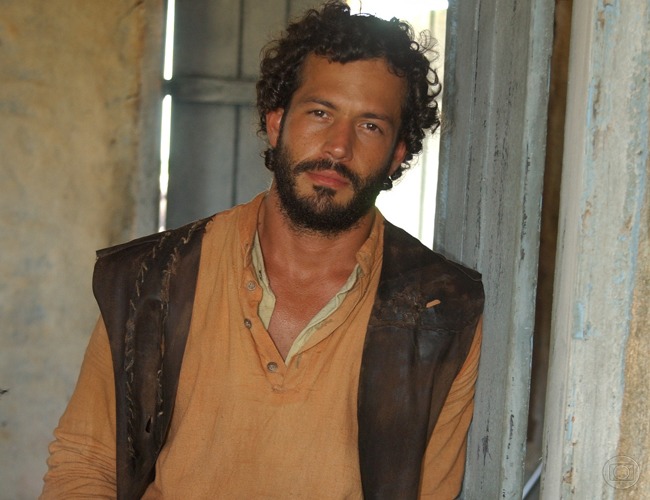 Malvino Salvador (Tobias) em Cabocla (Divulgação/TV Globo)