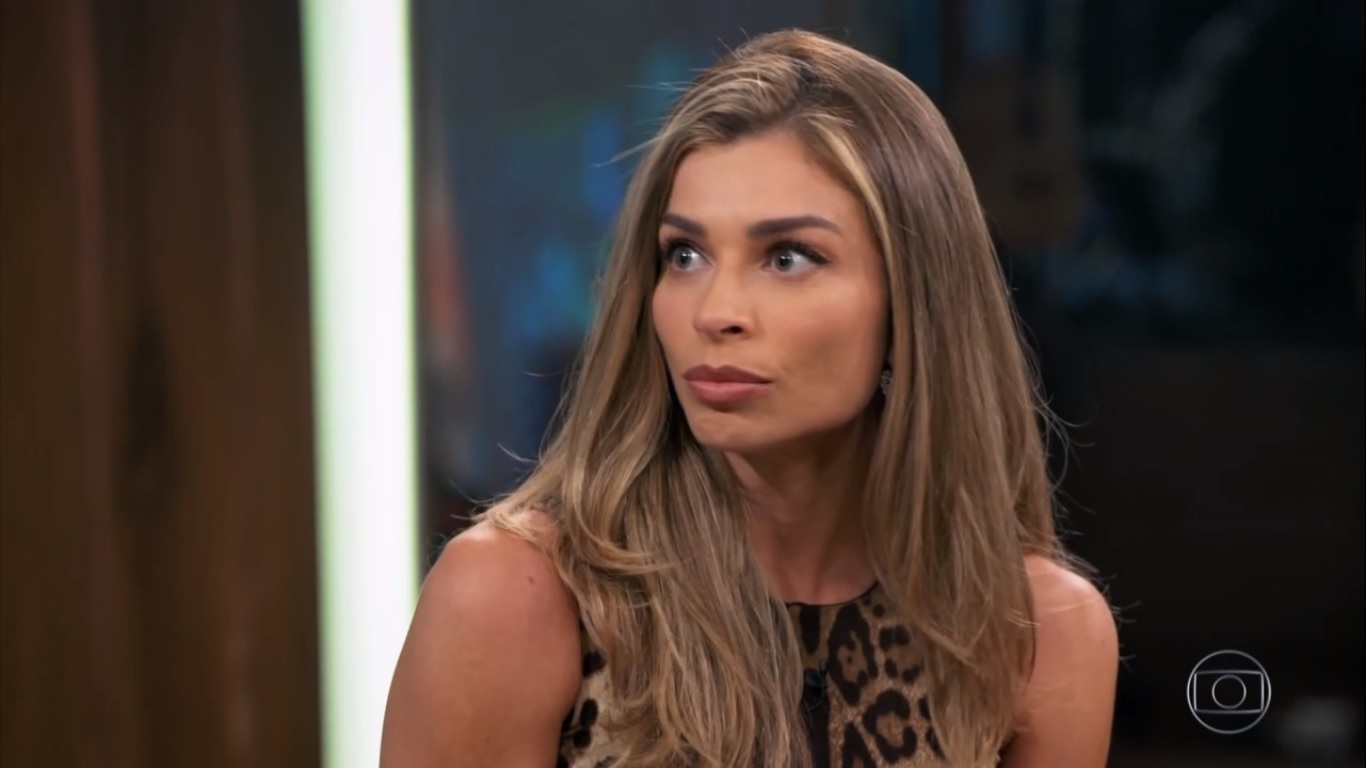 Grazi Massafera no Conversa com Bial