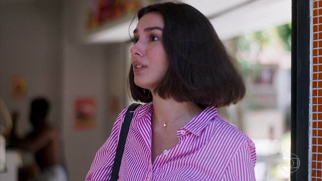 Larissa (Marina Moschen) em Verão 90