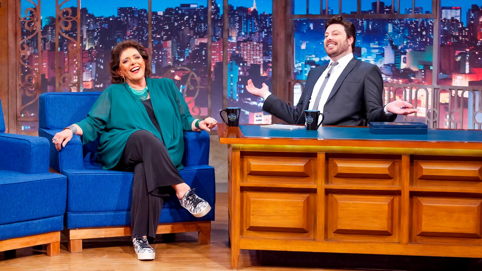 Leda Nagle no The Noite com Danilo Gentili