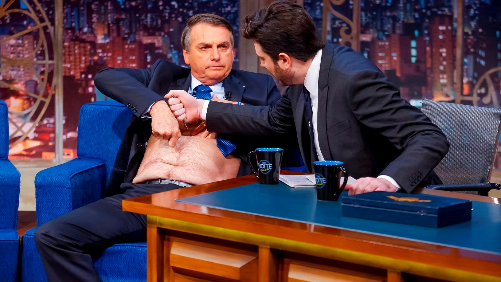 Presidente Jair Bolsonaro no The Noite com Danilo Gentili