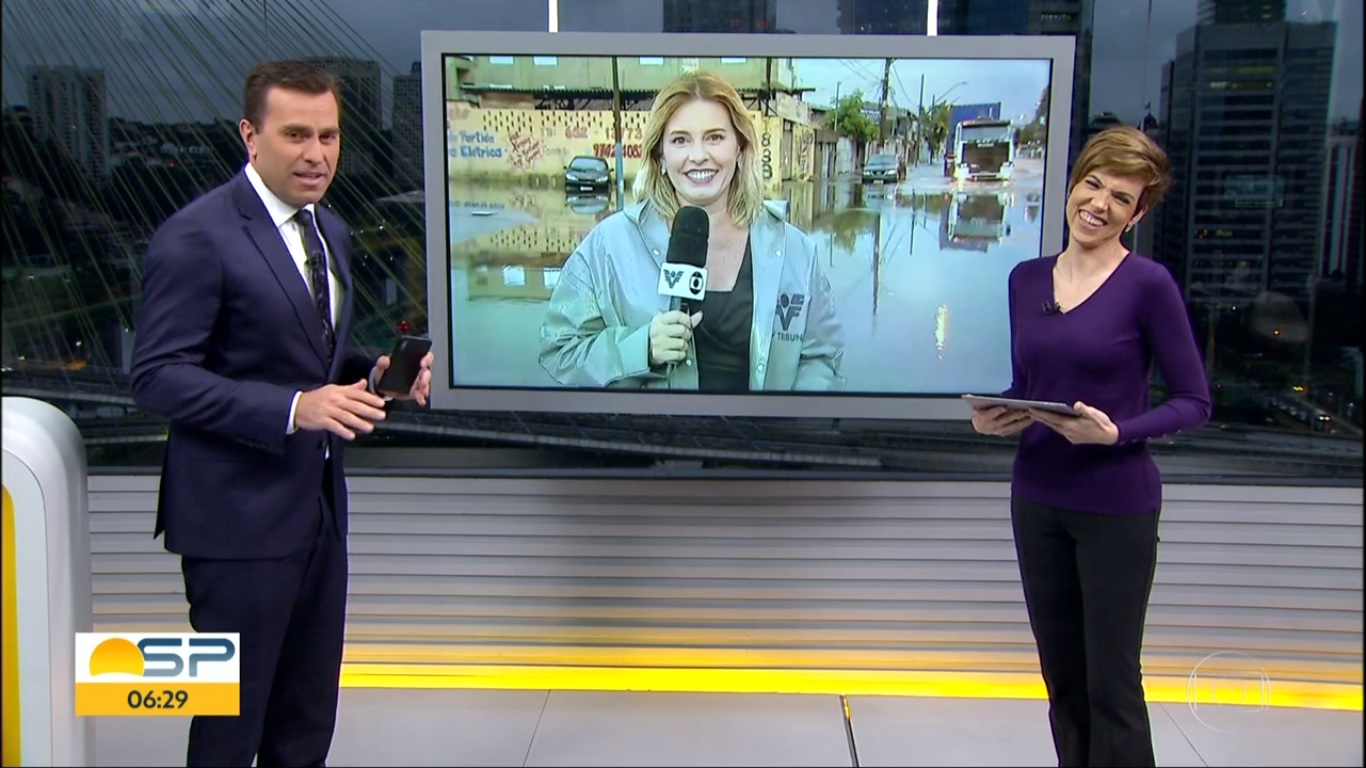 Rodrigo Bocardi, Gloria Vanique e a repórter Solange Freitas no Bom Dia SP