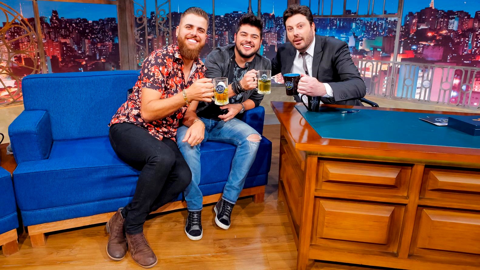 Zé Neto e Cristiano no The Noite com Danilo Gentili