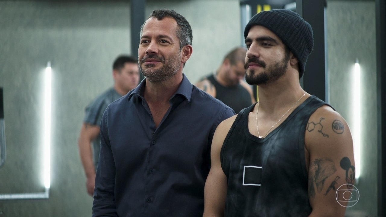 Agno (Malvino Salvador) e Rock (Caio Castro) em A Dona do Pedaço
