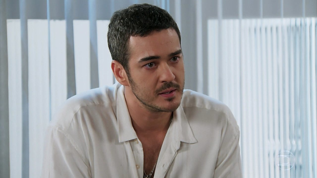 Álamo (Marcos Veras) em Verão 90
