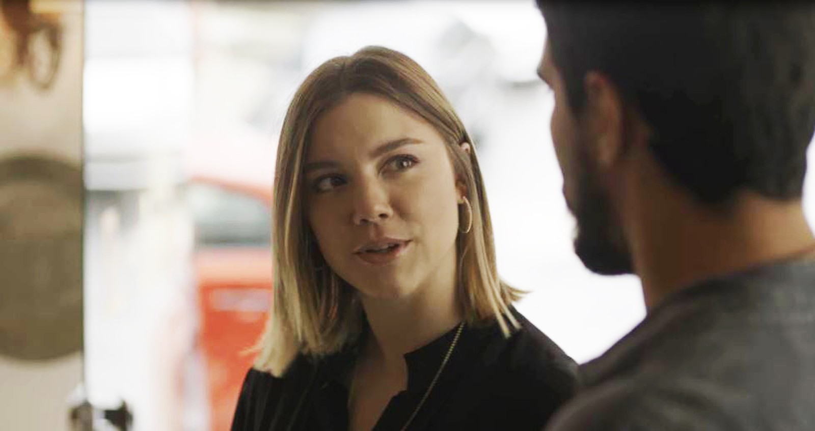 Basma-Dalila (Alice Wegmann) em Orfaos da Terra 2