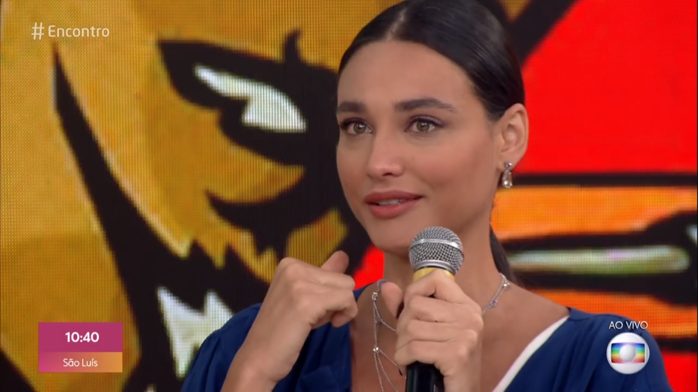 Débora Nascimento no Encontro