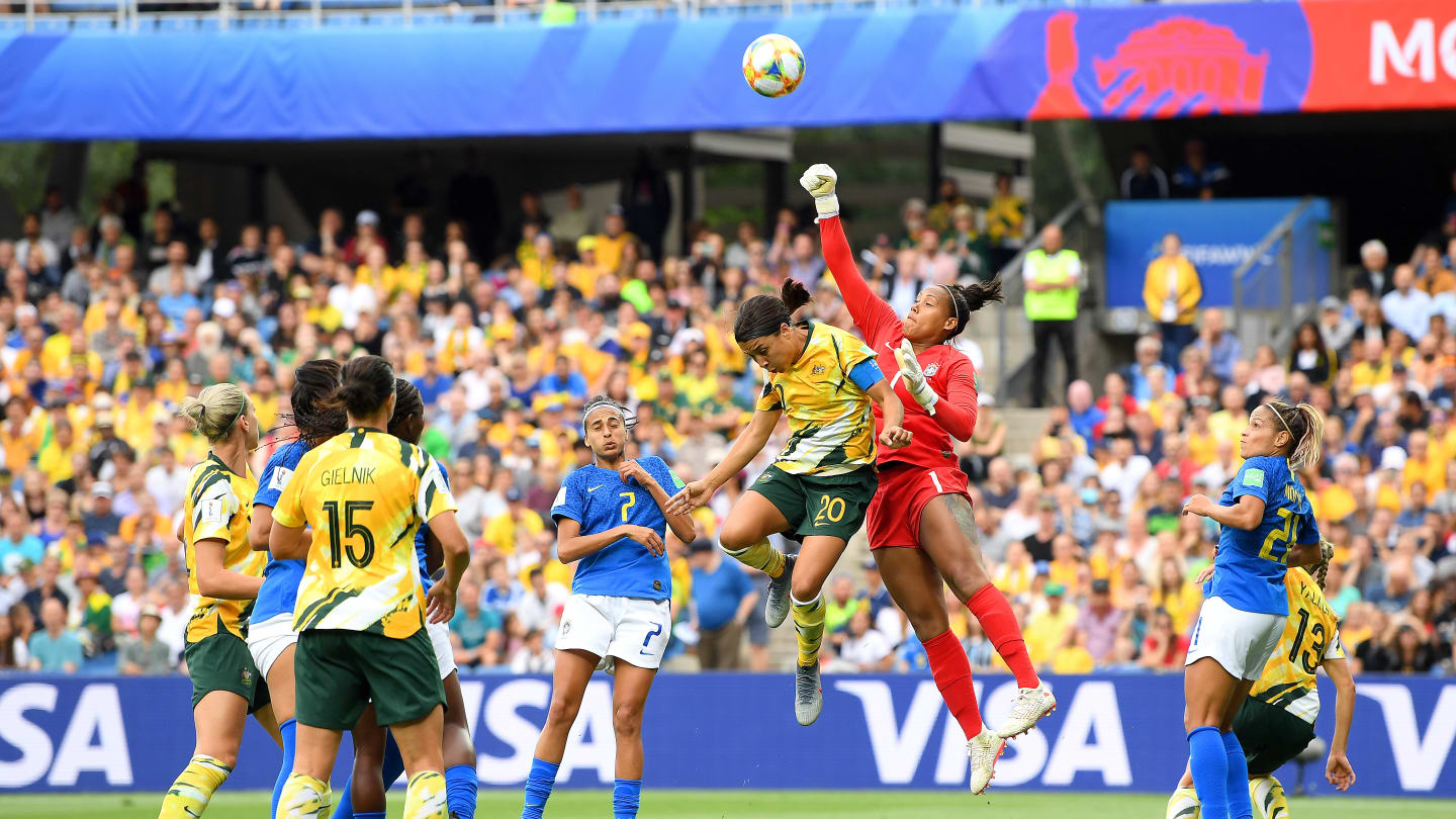 Defesa brasileira na derrota contra a Austrália