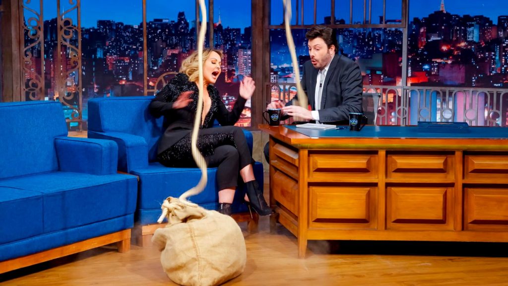 Gabriela Spanic no The Noite com Danilo Gentili
