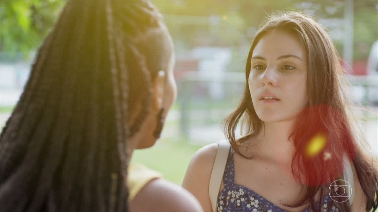 Giovanna Rispoli e Gabz em cena de Malhação (Reprodução / Globo)