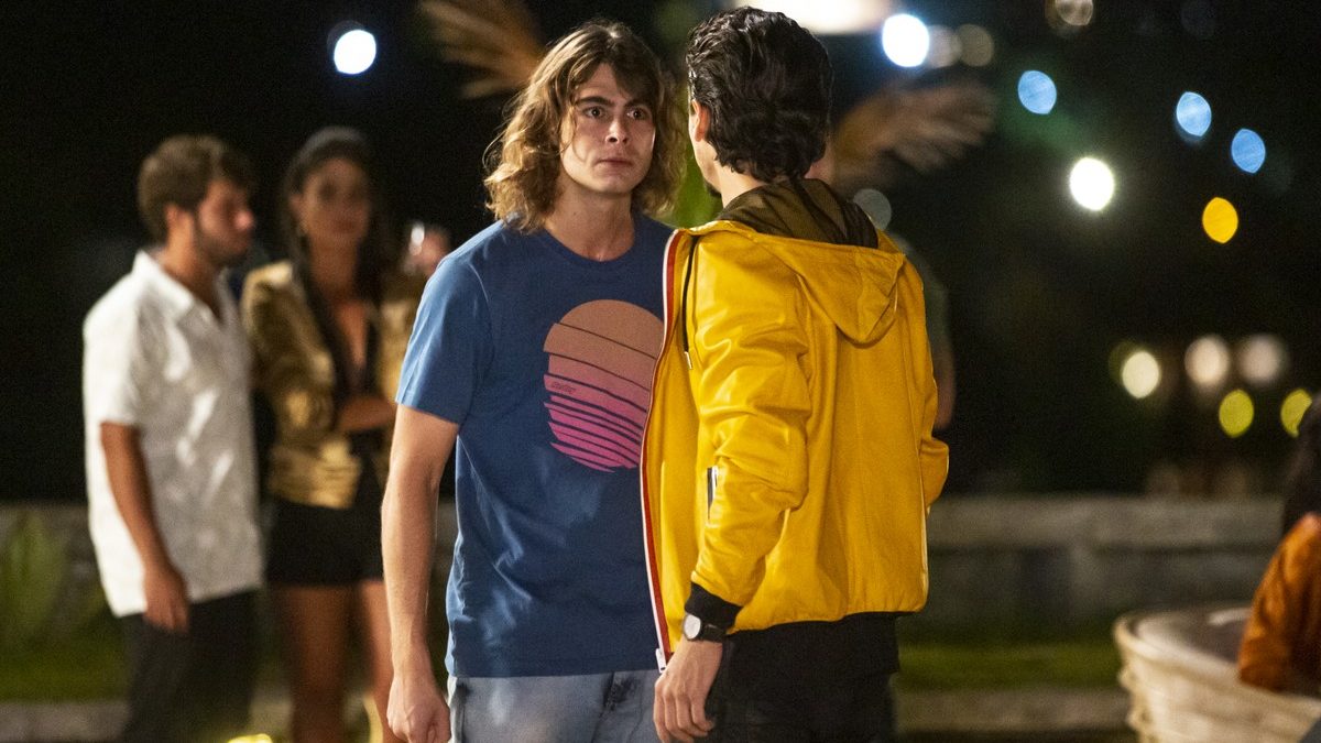 João (Rafael Vitti) e Jerônimo (Jesuíta Barbosa) em Verão 90