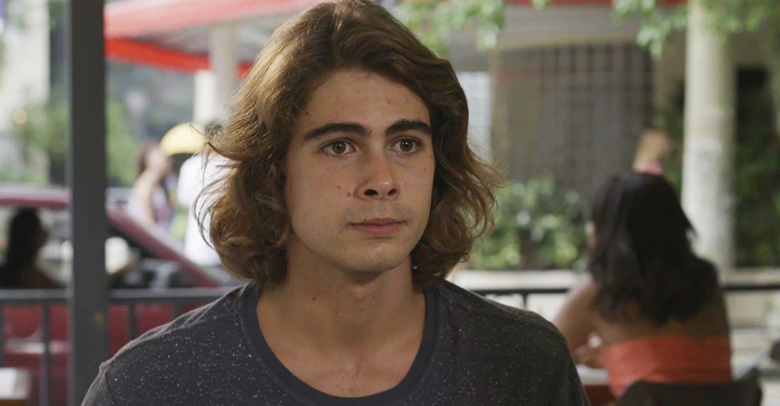 João (Rafael Vitti) em Verão 90