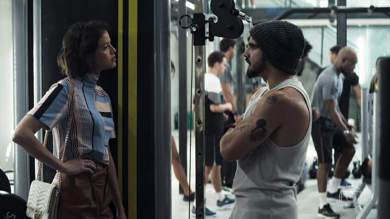 Josiane (Agatha Moreira) e Rock (Caio Castro) em A Dona do Pedaço