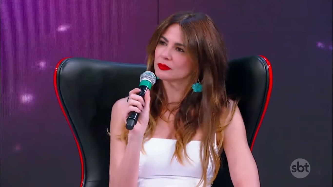 Luciana Gimenez no Programa Raul Gil