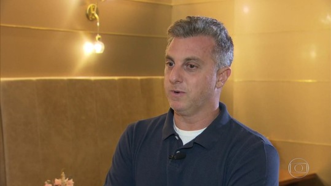 Luciano Huck em entrevista ao Fantástico (Reprodução / Globo)