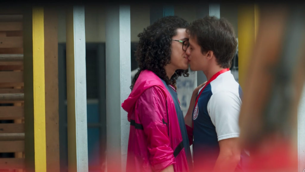 Michael (Pedro Vinícius) e Santiago (Giovanni Dopico) em Malhação 
