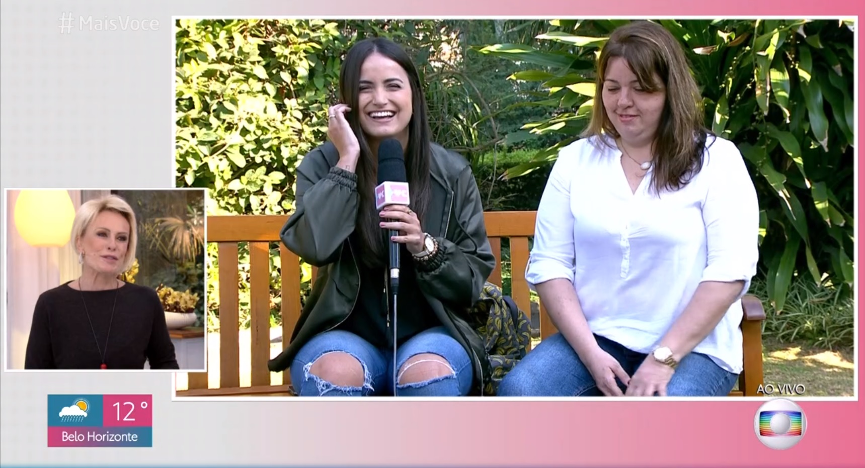 Mari Palma durante link no Mais Você para falar de cachorrinho que viralizou na internet
