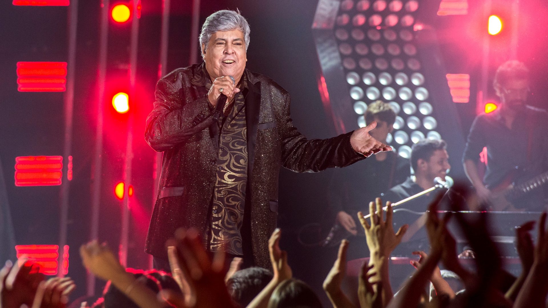 Sidney Magal no palco do SóTocaTop