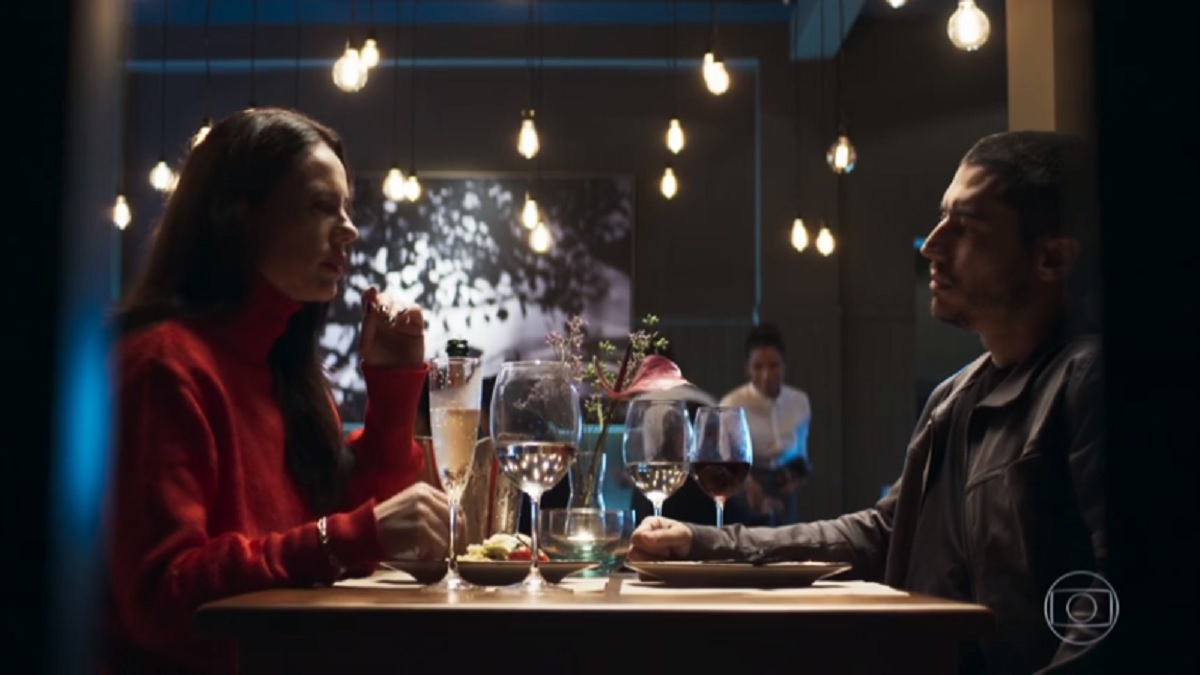 Virgínia (Paolla Oliveira) e Camilo (Lee Taylor), de A Dona do Pedaço