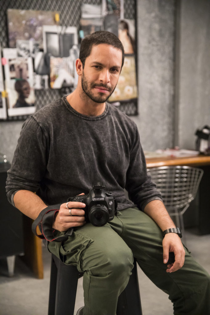 Téo (Rainer Cadete) em A Dona do Pedaço 