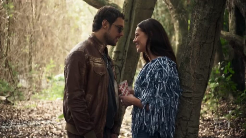 Chiclete (Sérgio Guizé) e Vivi (Paolla Oliveira), de A Dona do Pedaço