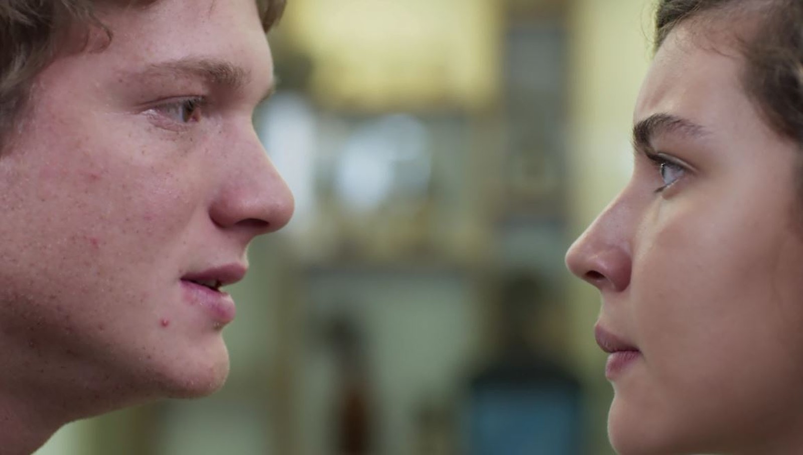 Filipe (Pedro Novaes) e Rita (Alanis Guillen) em Malhação