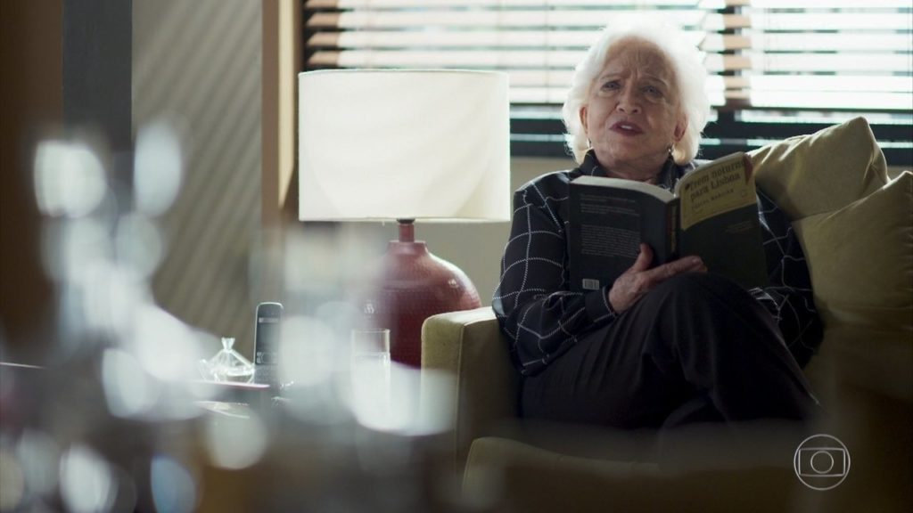 Gladys (Nathália Timberg) em A Dona do Pedaço