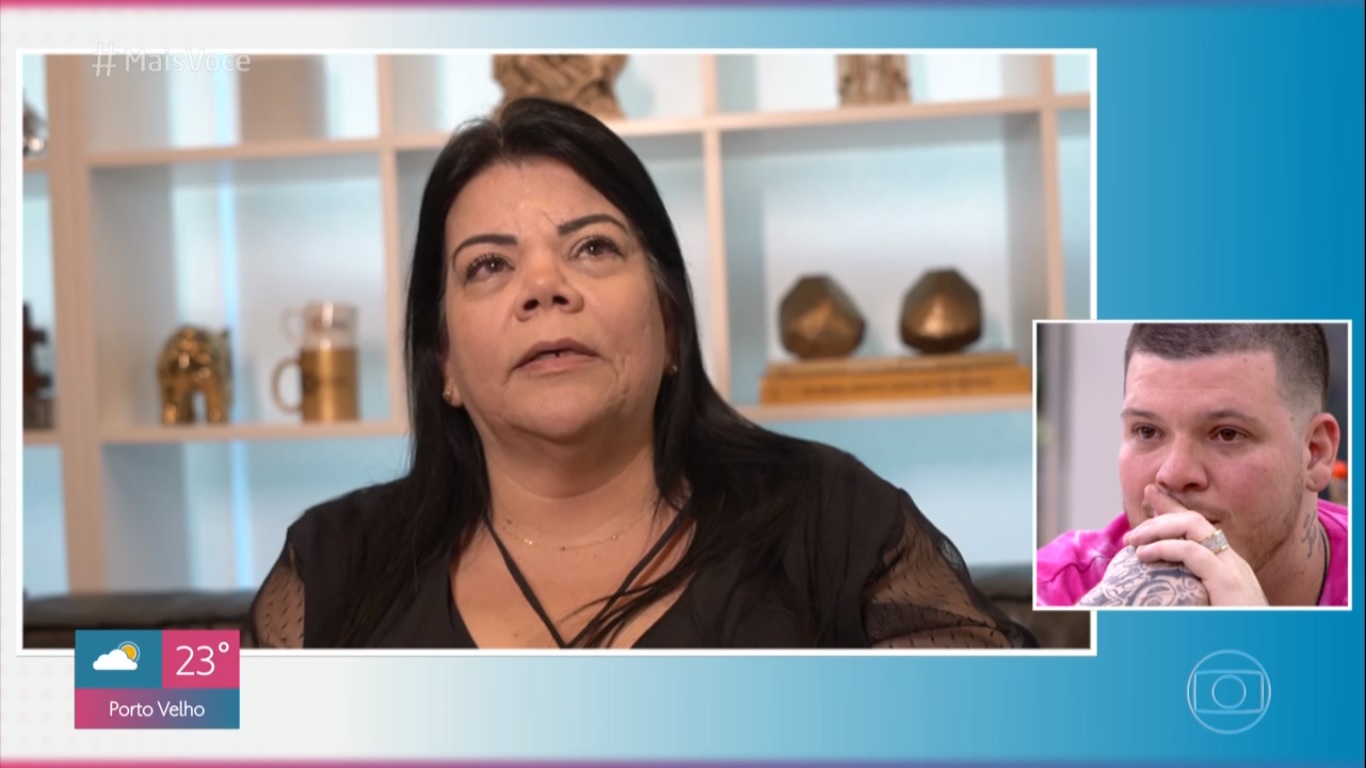 Mãe de Ferrugem se emocionou no Mais Você