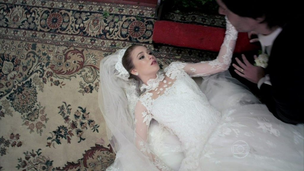 Nicole morre no dia do casamento em Amor à Vida