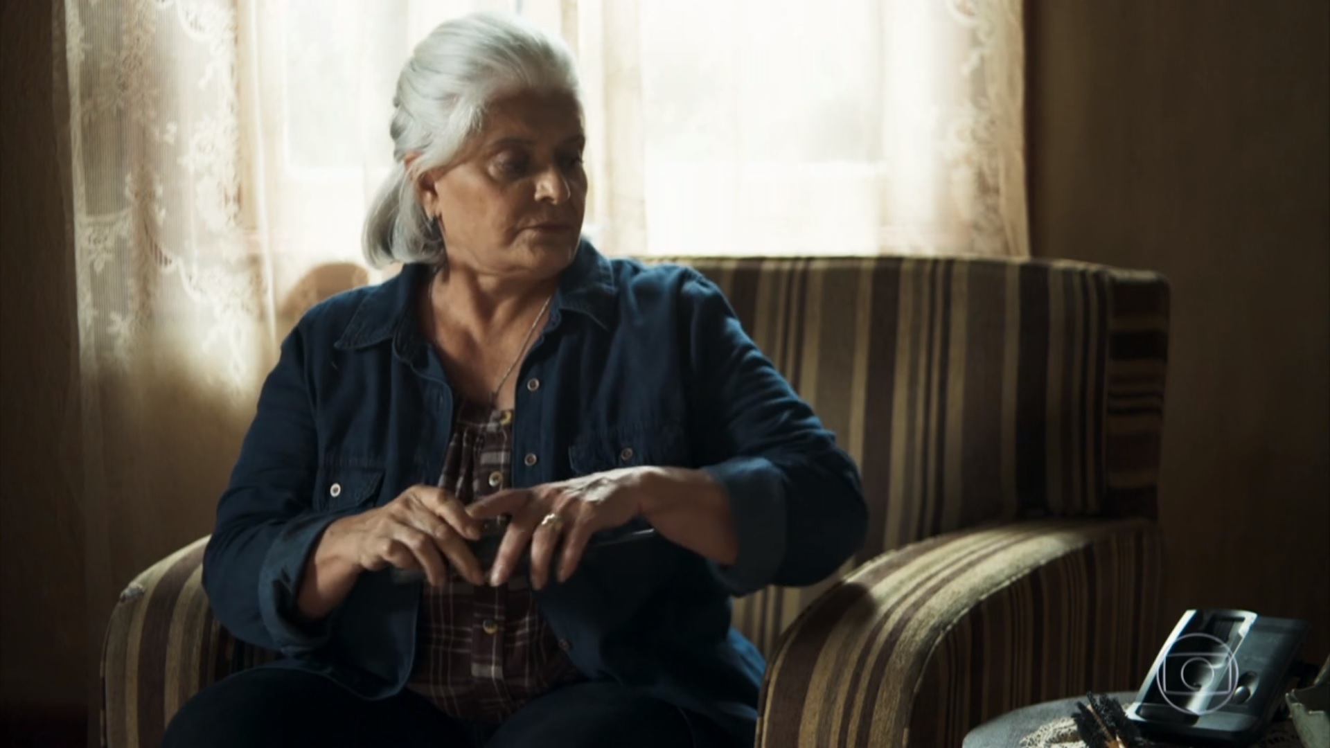 Nilda (Jussara Freire) em A Dona do Pedaço